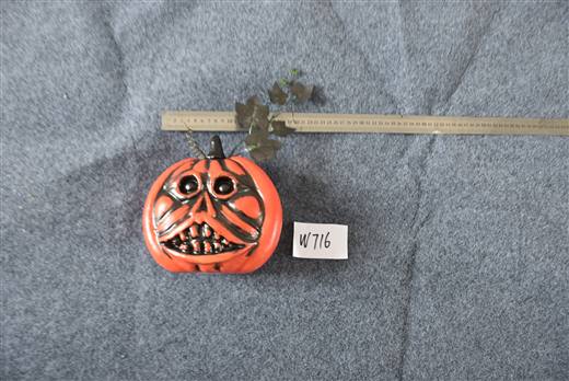 Halloween & Harvest Festival 86